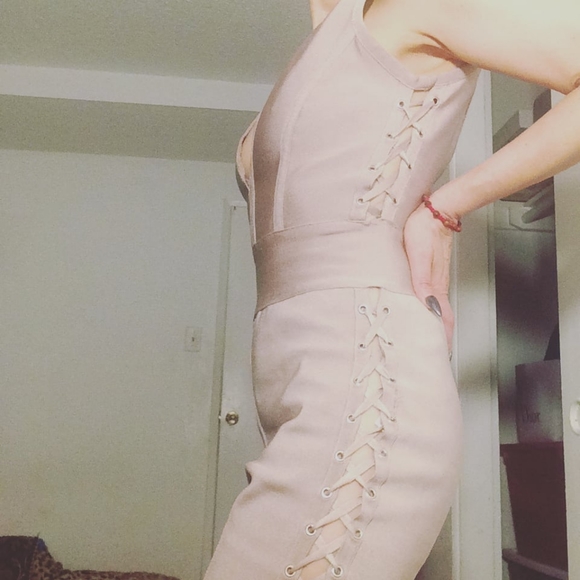 Dress - Picture 2 of 3